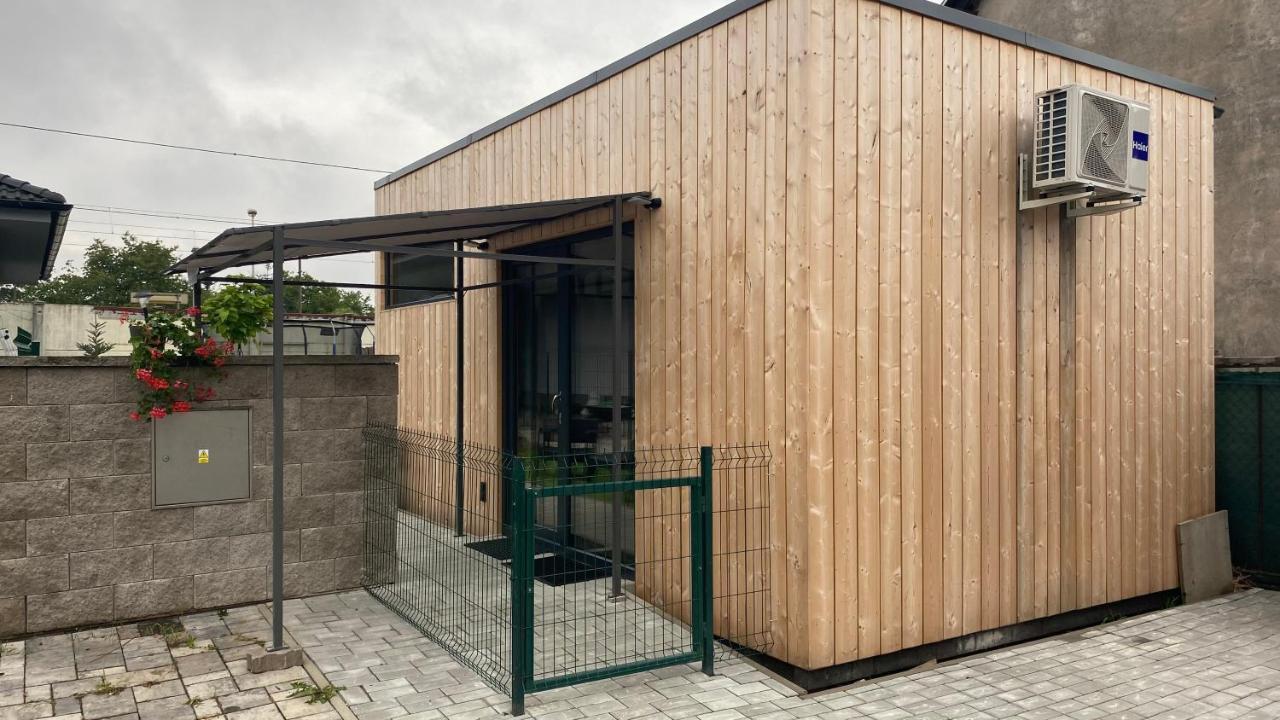 Apartament Tiny House Pardubice Zewnętrze zdjęcie