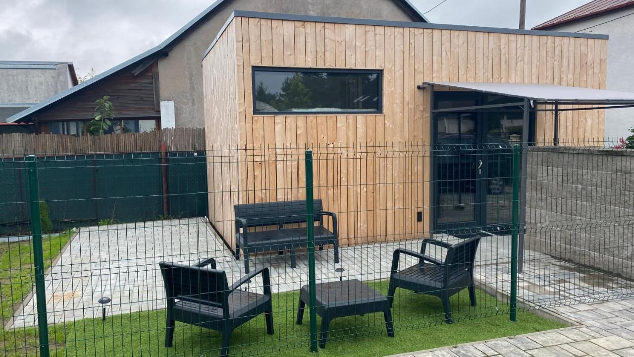 Apartament Tiny House Pardubice Zewnętrze zdjęcie