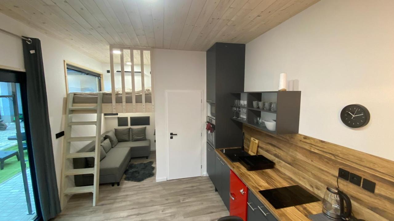 Apartament Tiny House Pardubice Zewnętrze zdjęcie
